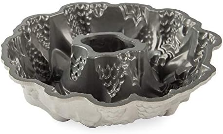 Nordic Ware Platinum Holiday Wreath Bundt Pan