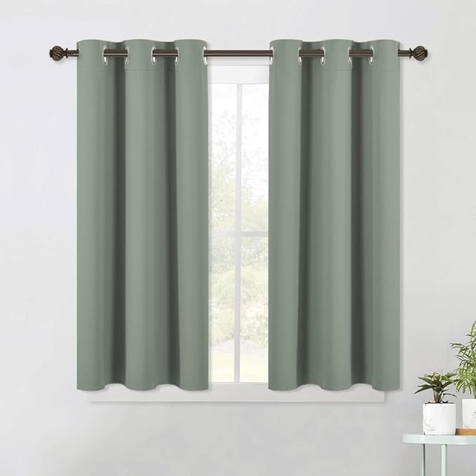 NICETOWN Modern Blackout Curtains Noise Reducing, Thermal Insulated and Privacy by NICETOWN