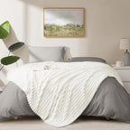 HIMEET Off White Ribbed Queen Size Blanket - Image 7
