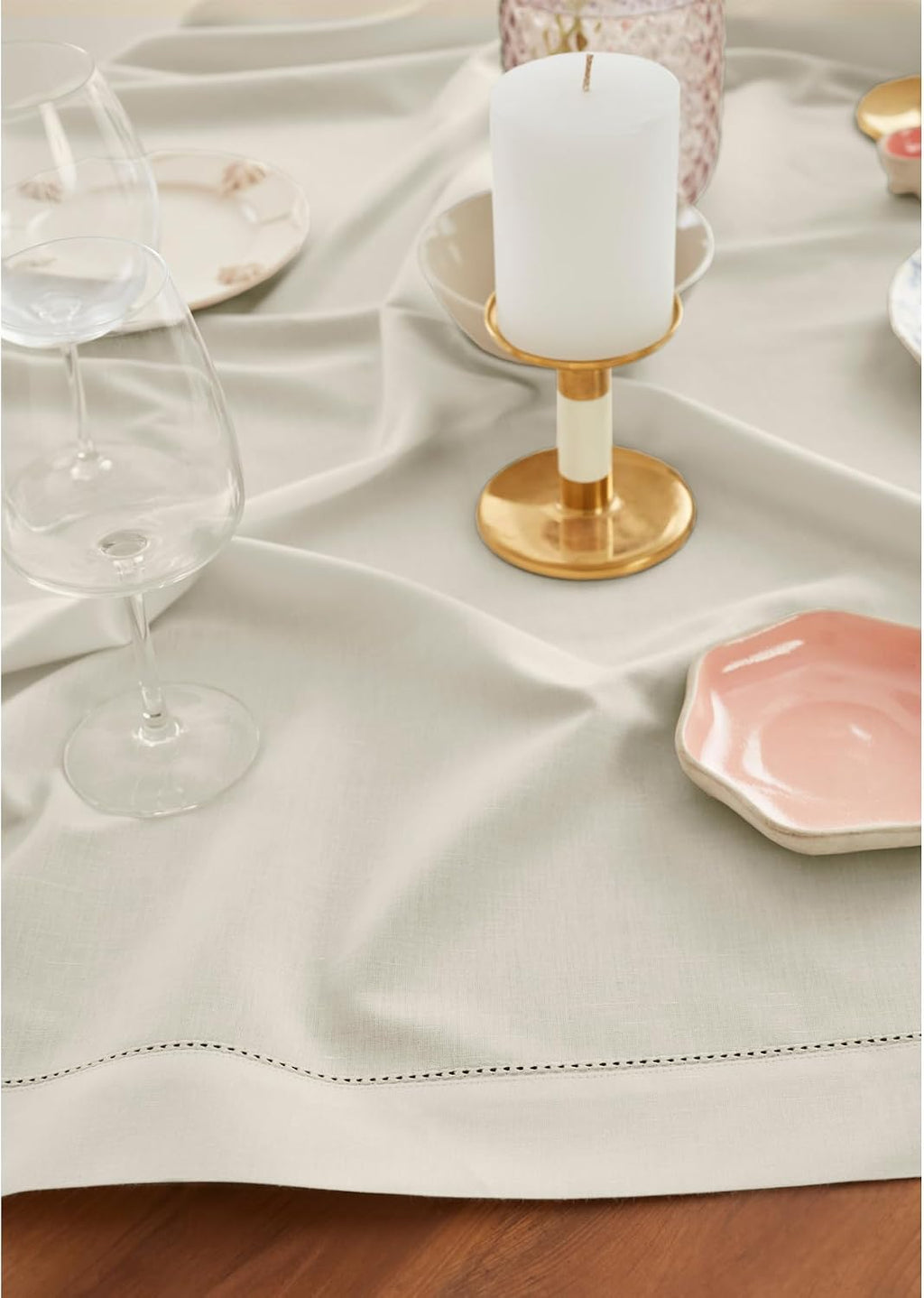 Solino Home Cotton Linen Tablecloth Linen, Hemstitch Collection 58 x 132 in