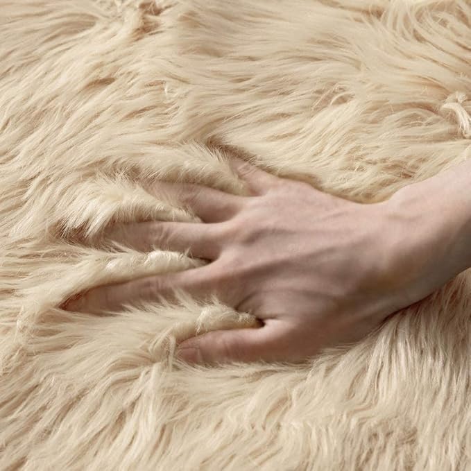 MIULEE Fluffy Rug Soft Shaggy Faux Fur Area Rug Luxury Plush Sheepskin Carpet - Image 5