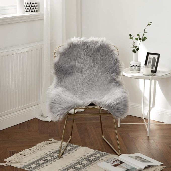 MIULEE Fluffy Rug Soft Shaggy Faux Fur Area Rug Luxury Plush Sheepskin Carpet - Image 5
