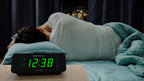 Emerson SmartSet Dual Alarm Clock Radio with AM/FM, Auto Time Setting, Sleep Timer, Snooze, 20 Presets, Easy-to-Read .9-inch Jade Green Dimmable LED Display, CKS1900