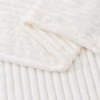 BEDELITE Fleece Blanket King Size – 3D Ribbed Jacquard Soft and Warm Decorative - Image 7