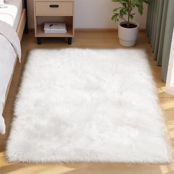 Goolela White Fluffy Fur Rug 4x6 Faux Sheepskin Fuzzy Shag White Rug by Goolela