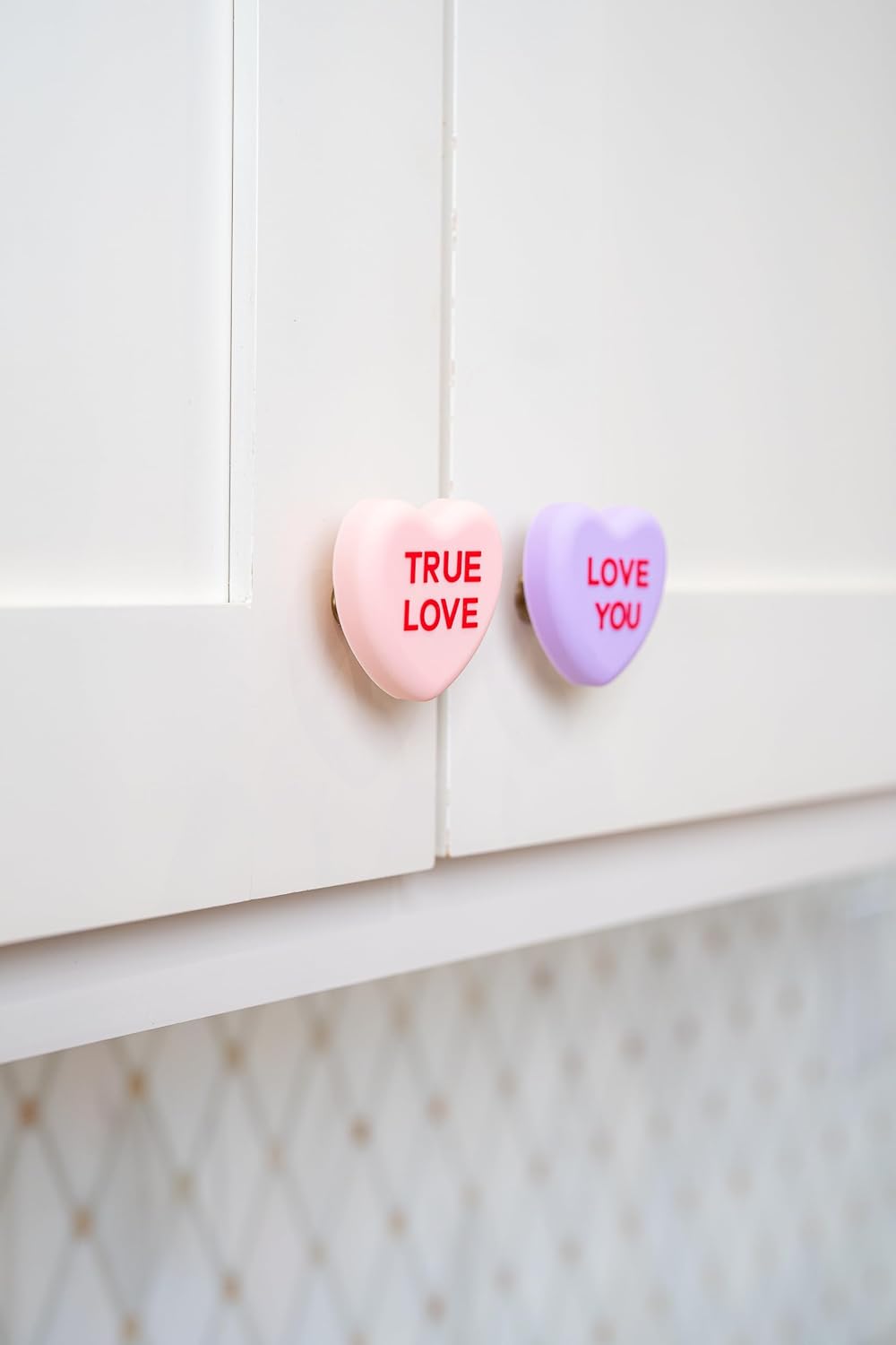 Knobēz 8pk Decorative Knob Covers - Valentine Conversation Hearts Decor