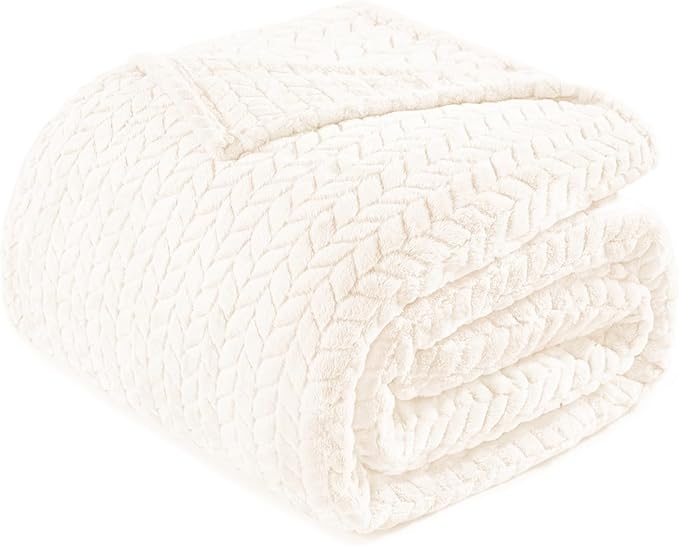 Exclusivo Mezcla Fleece Queen Size Blanket by ExclusivoMezcla