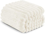 Exclusivo Mezcla Fleece Throw Blanket - Image 6