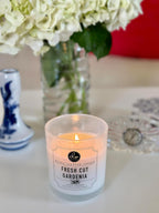 DW Home Fresh Cut Gardenia Scented Candle, 9 oz, Hand-Poured Single Wick Jar, Up to 33-Hour Burn Time, Gardenia and Jasmine Floral Fragrance for Relaxation and Gifting