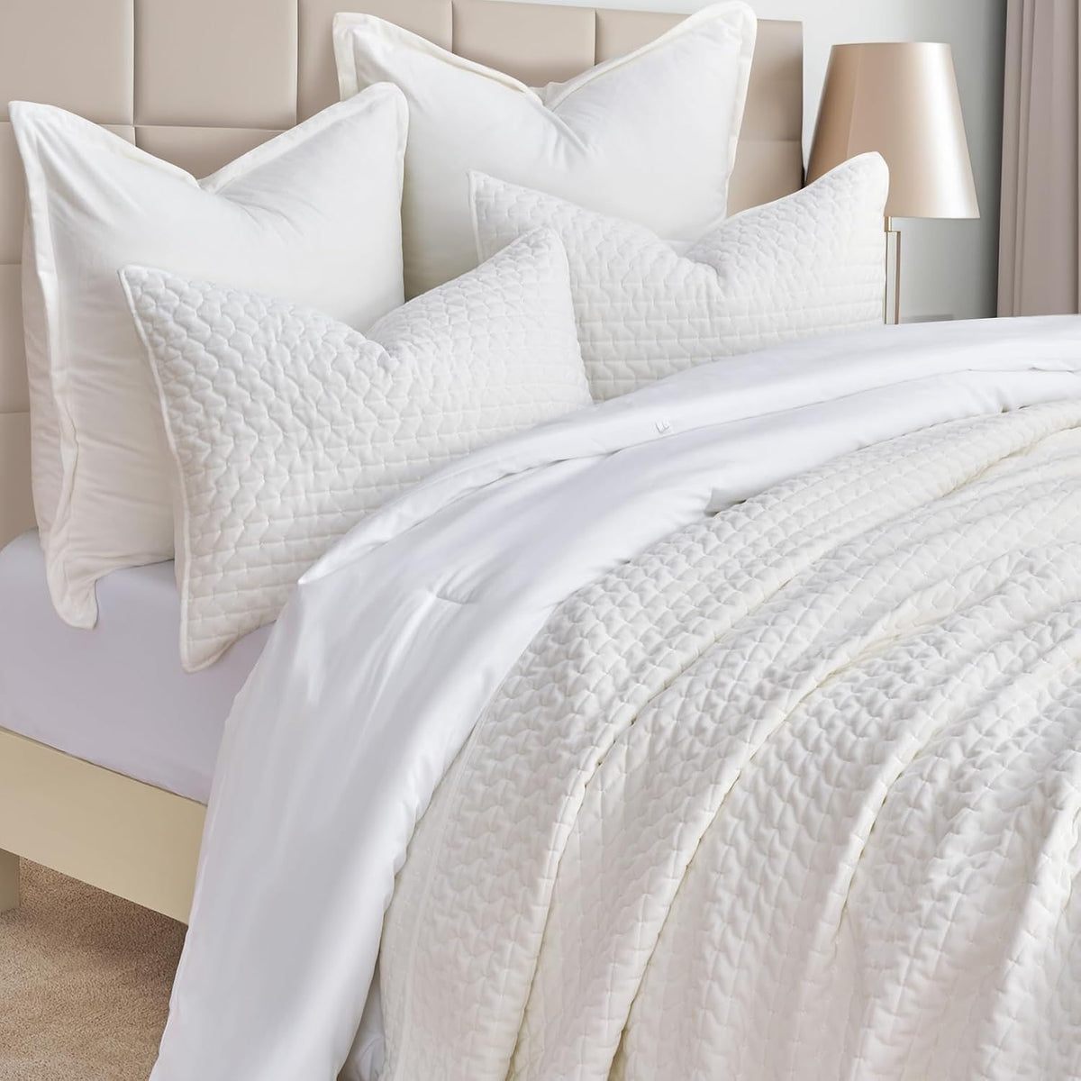EverGrace Cross-Stitch Velvet Quilt Set, King Size, Bright White