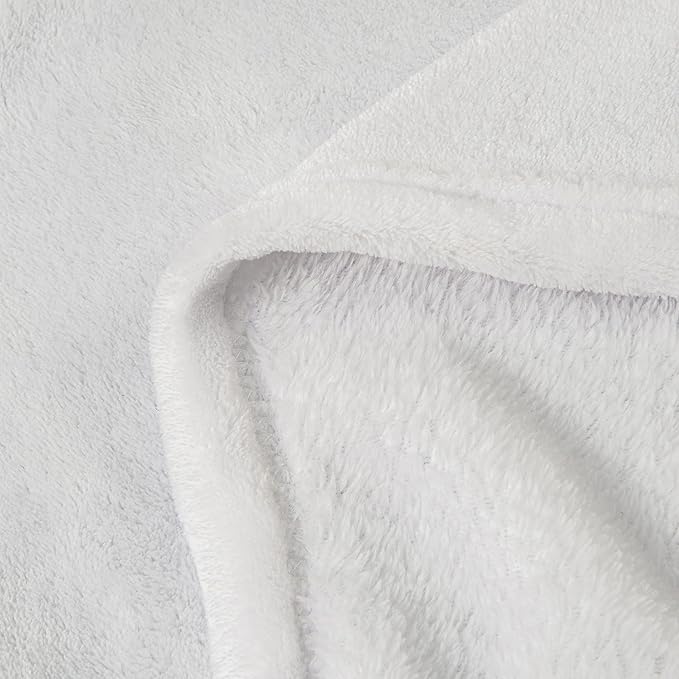 BEDELITE Fleece Blanket White Throw Blanket - Image 5