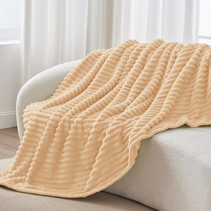 BEDELITE Twin Blanket for Couch & Bed, 300GSM Soft & Warm Fleece Blanket - Image 8