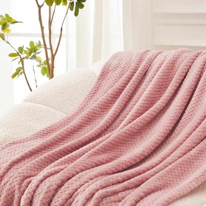 Exclusivo Mezcla Fleece Bed Blanket King Size, Super Soft and Warm Blankets - Image 5