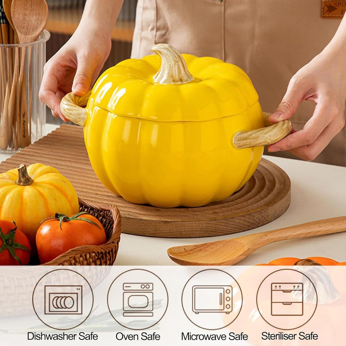Dutch Oven Pot with Lid, Pumpkin Pottery Dessert Saucepan, Mini Baking Dish Cute Pumpkin Bowl, Covered Dutch Oven Ceramic Stockpot, Pumpkins-Shaped Casserole (Yellow)