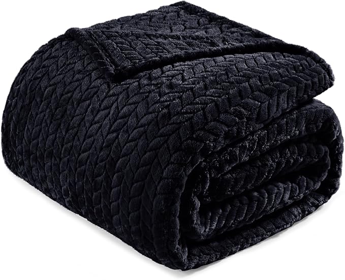Exclusivo Mezcla Fleece Queen Size Blanket by ExclusivoMezcla