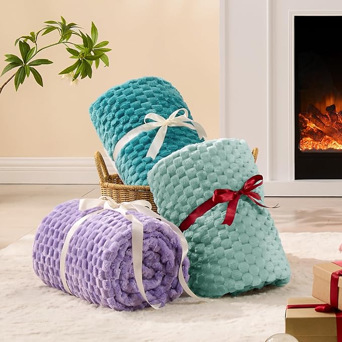 BEDELITE Fleece Throw Blanket for Couch & Bed - Image 5