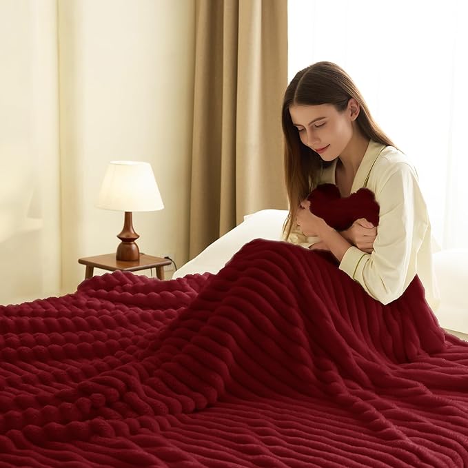 HIMEET Deep Red Ribbed Twin Blanket - Image 7
