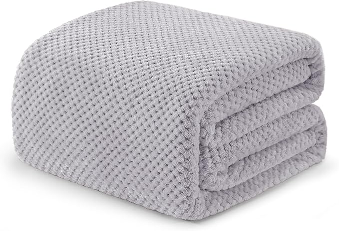 Exclusivo Mezcla Fleece Bed Blanket King Size, Super Soft and Warm Blankets by ExclusivoMezcla