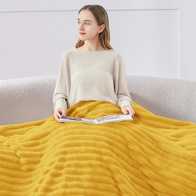 BEDELITE Fleece Throw Blanket for Couch - Image 3