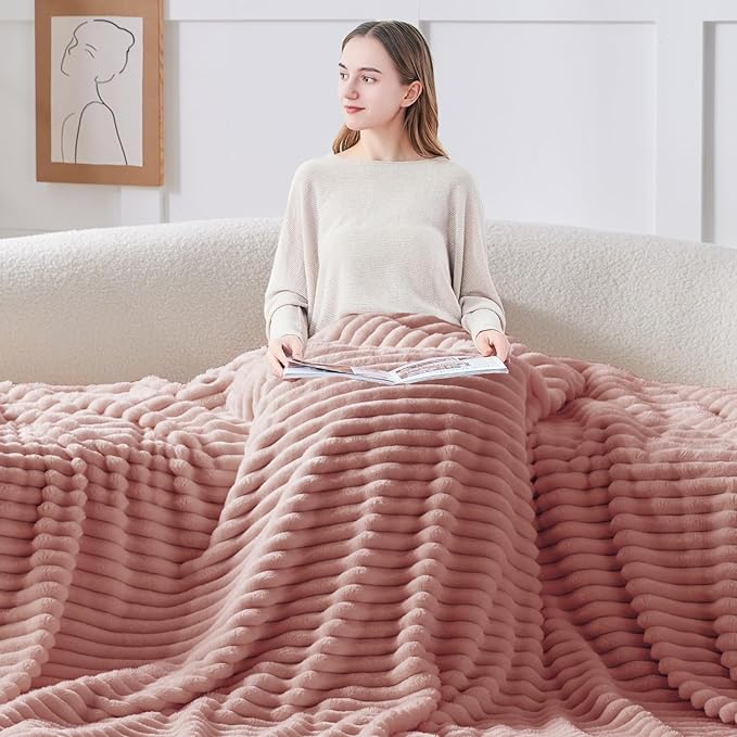 BEDELITE Fleece Throw Blanket for Couch - Image 3