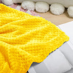 Exclusivo Mezcla Fleece Throw Blanket, Super Soft and Warm Blankets - Image 5