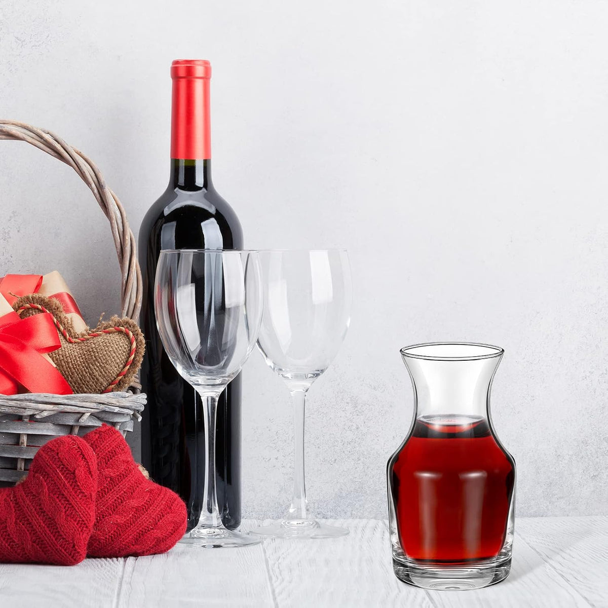 Remagr 12 Pack Wine Carafes Glass Small Single Serving Decanter,6.5 oz
