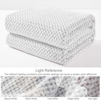 Exclusivo Mezcla Fleece Throw Blanket Extra Large, Super Soft and Warm Blankets - Image 2