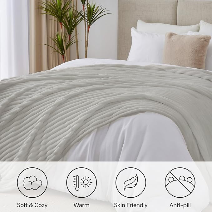 BEDELITE Blankets Queen Size for Bed, 300GSM Soft & Warm Fleece Blanket - Image 2