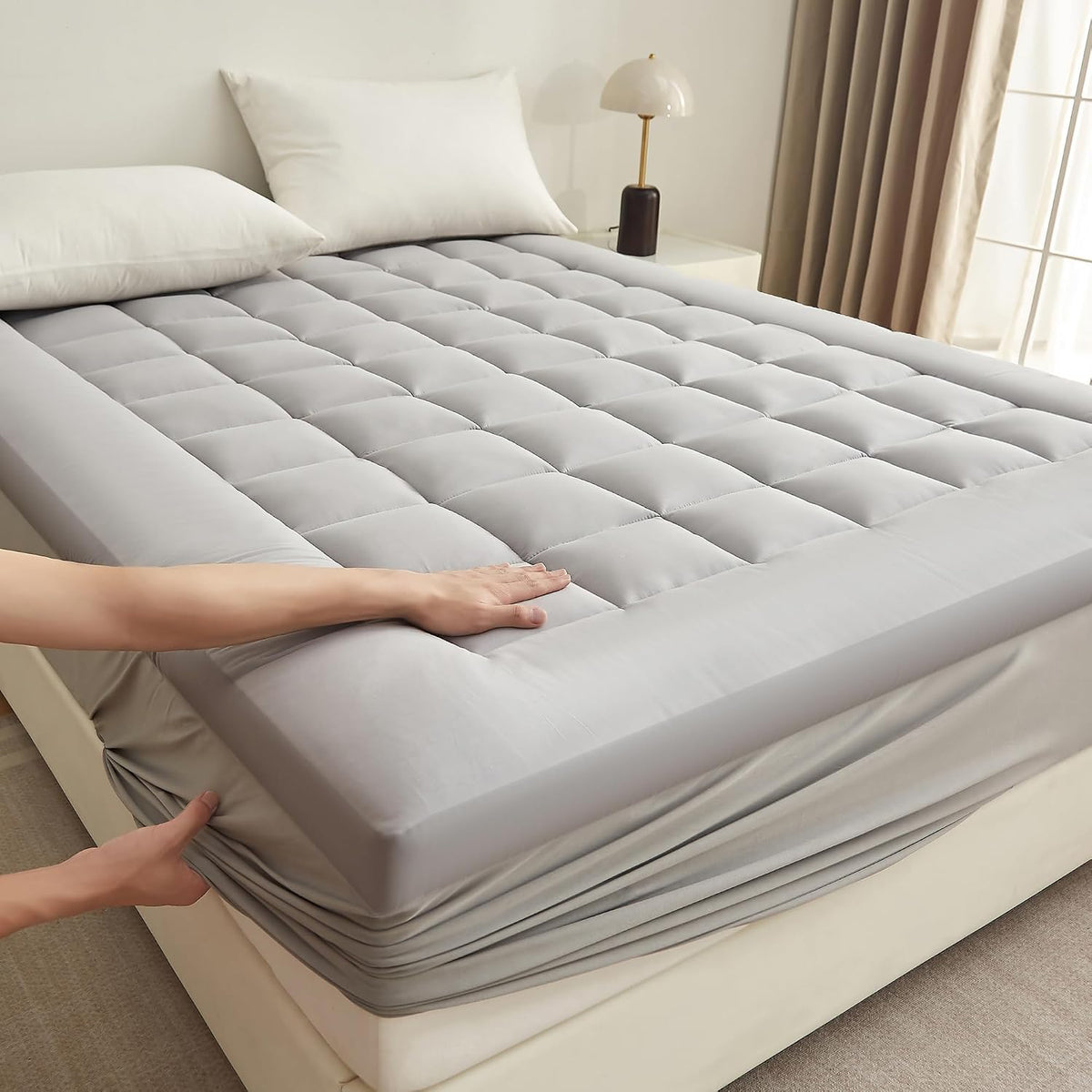 Breathable and Comfortable Mattress pad for Back Pain Relief. Features a 360° Full Enclosure Design to Prevent Slipping and Shifting（Black,Twin 38"x75"）