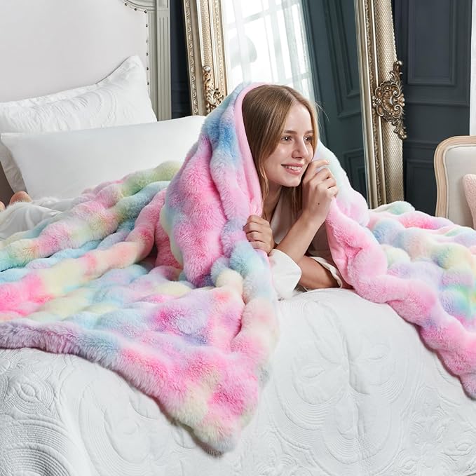 Cozy Bliss Faux Fur Throw Blanket - Image 3