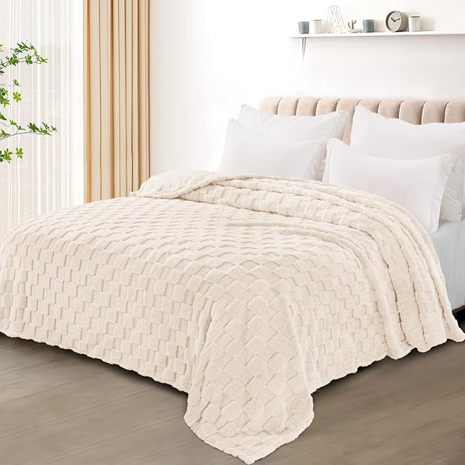 Exclusivo Mezcla Twin Size Flannel Fleece Blanket, Super Soft and Warm - Image 2