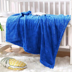Exclusivo Mezcla Plush Fuzzy Fleece Throw Blanket, Super Soft, Fluffy and Warm - Image 3