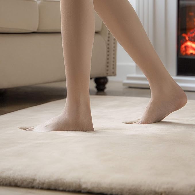 Ashler Faux Fur Rug, Ultra Soft Faux Rabbit Fur, 5 x 7 Feet Rectangle, Machine - Image 4