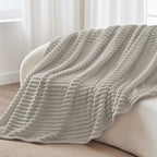 BEDELITE Fleece Throw Blanket for Couch - Image 8