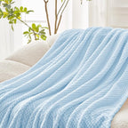 Exclusivo Mezcla Fleece Throw Blanket Extra Large, Super Soft and Warm Blankets - Image 6