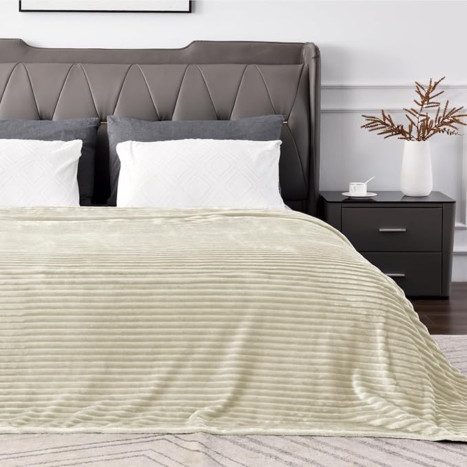 BEDELITE Fleece Blanket King Size – 3D Ribbed Jacquard Soft and Warm Decorative - Image 2