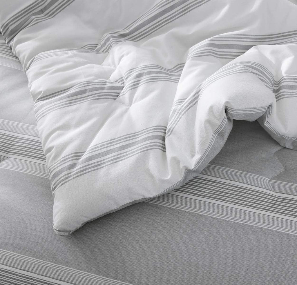 SLEEPBELLA Comforter King Size, 600 Thread Count Cotton Light Gray & White Stripes Reversible Pattern Grey Comforter Sets,Down Alternative Bedding Set 3Pcs (King, Grey Stripes)