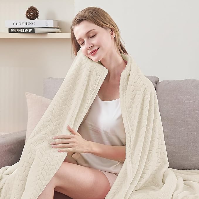 inhand Cream White Fleece Throw Blanket - Image 2
