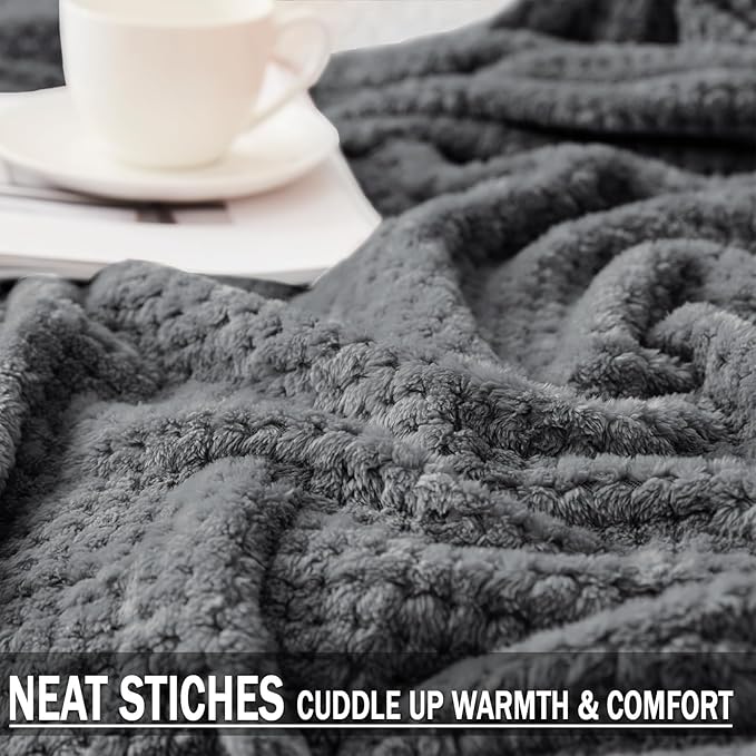 Exclusivo Mezcla Fleece Throw Blanket Extra Large, Super Soft and Warm Blankets - Image 3