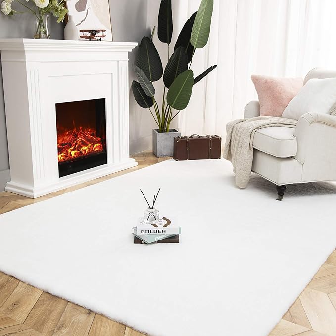 Ashler Faux Fur Rug, Ultra Soft Faux Rabbit Fur, 5 x 7 Feet Rectangle, Machine - Image 3