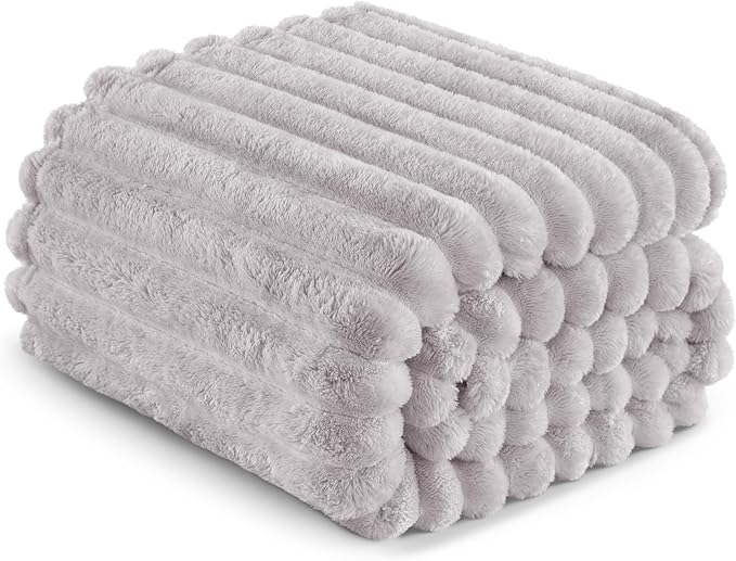 Exclusivo Mezcla Twin Size Flannel Fleece Blanket, Super Soft Striped Jacquard - Image 6