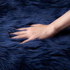 Ashler Faux Fur Rug - Image 4