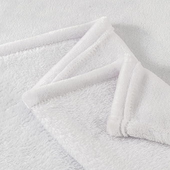 BEDELITE Fleece Blanket White Throw Blanket - Image 6