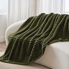 BEDELITE Fleece Throw Blanket for Couch - Image 8