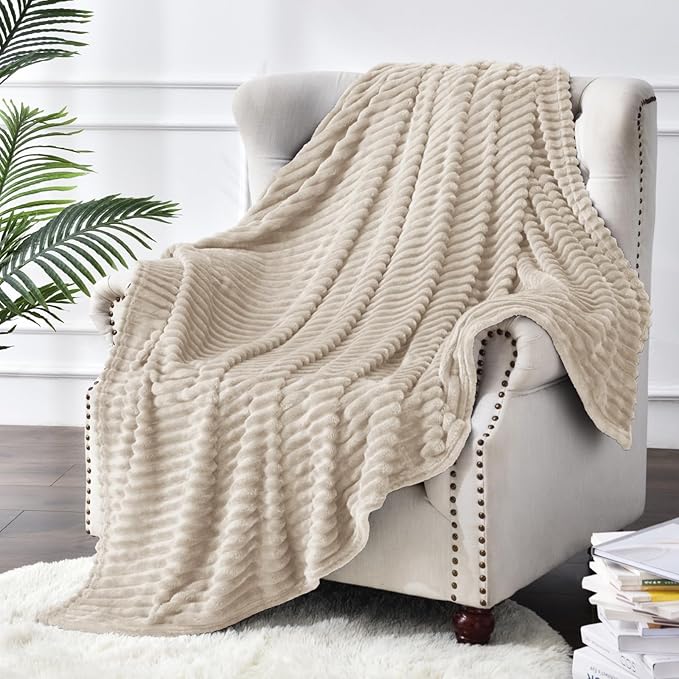 BEDELITE Fleece Blanket Queen Size – 3D Ribbed Jacquard Soft and Warm - Image 3