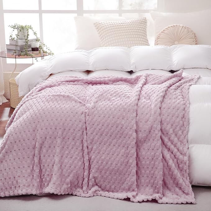 Puncuntex Light Purple Throw Blanket 60"×80" inches Fuzzy 3D Jacquard - Image 4