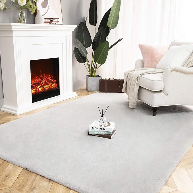 Ashler Faux Fur Rug, Ultra Soft Faux Rabbit Fur, 6 x 9 Feet Rectangle, Machine - Image 7