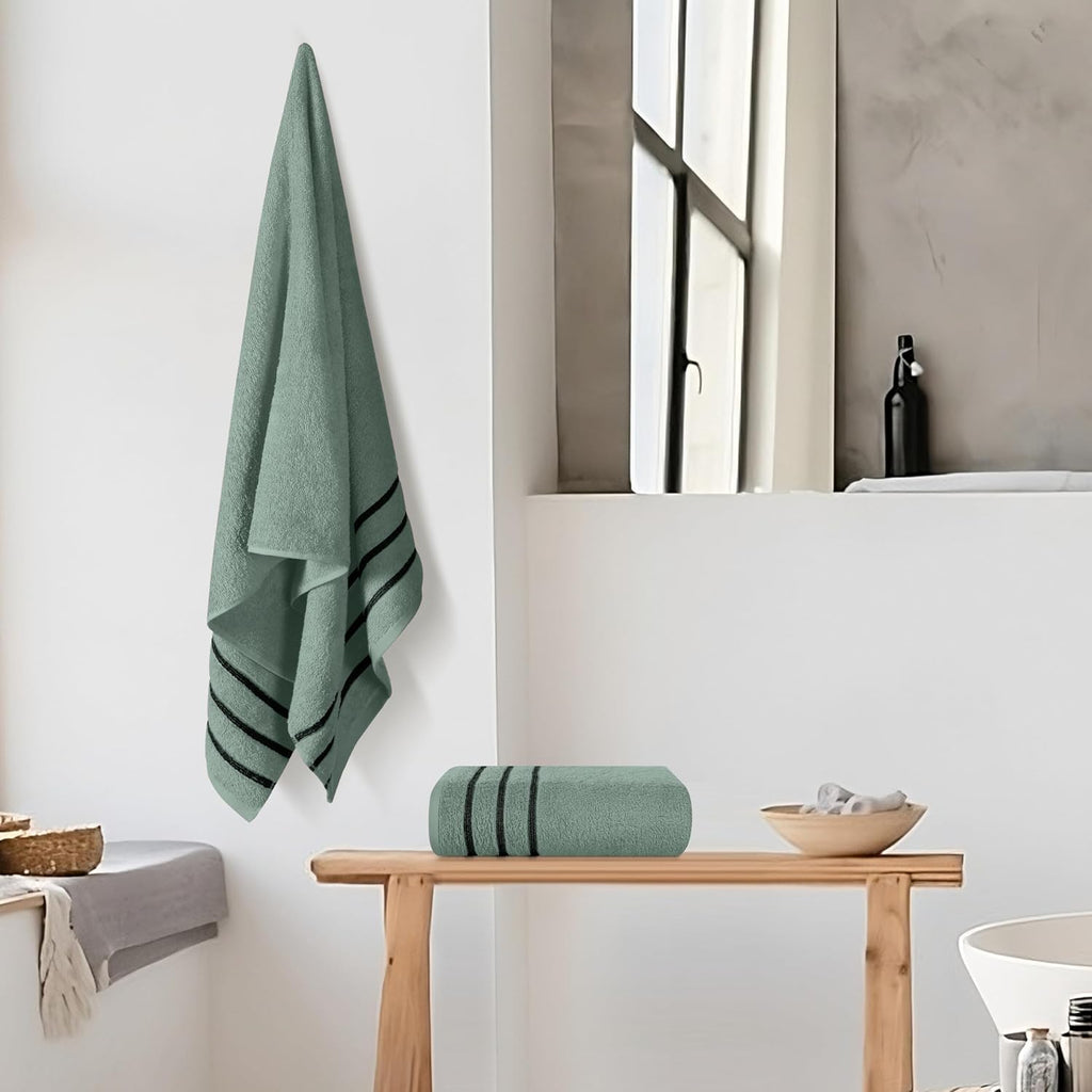MyOwn Cotton 2 Pack Oversized Bath Towel Set 28x55 inches, Large Bath Towels, Ultra Absorbant Compact Quickdry & Lightweight Towel, Ideal for Gym Travel Camp Pool - Jade, 71628