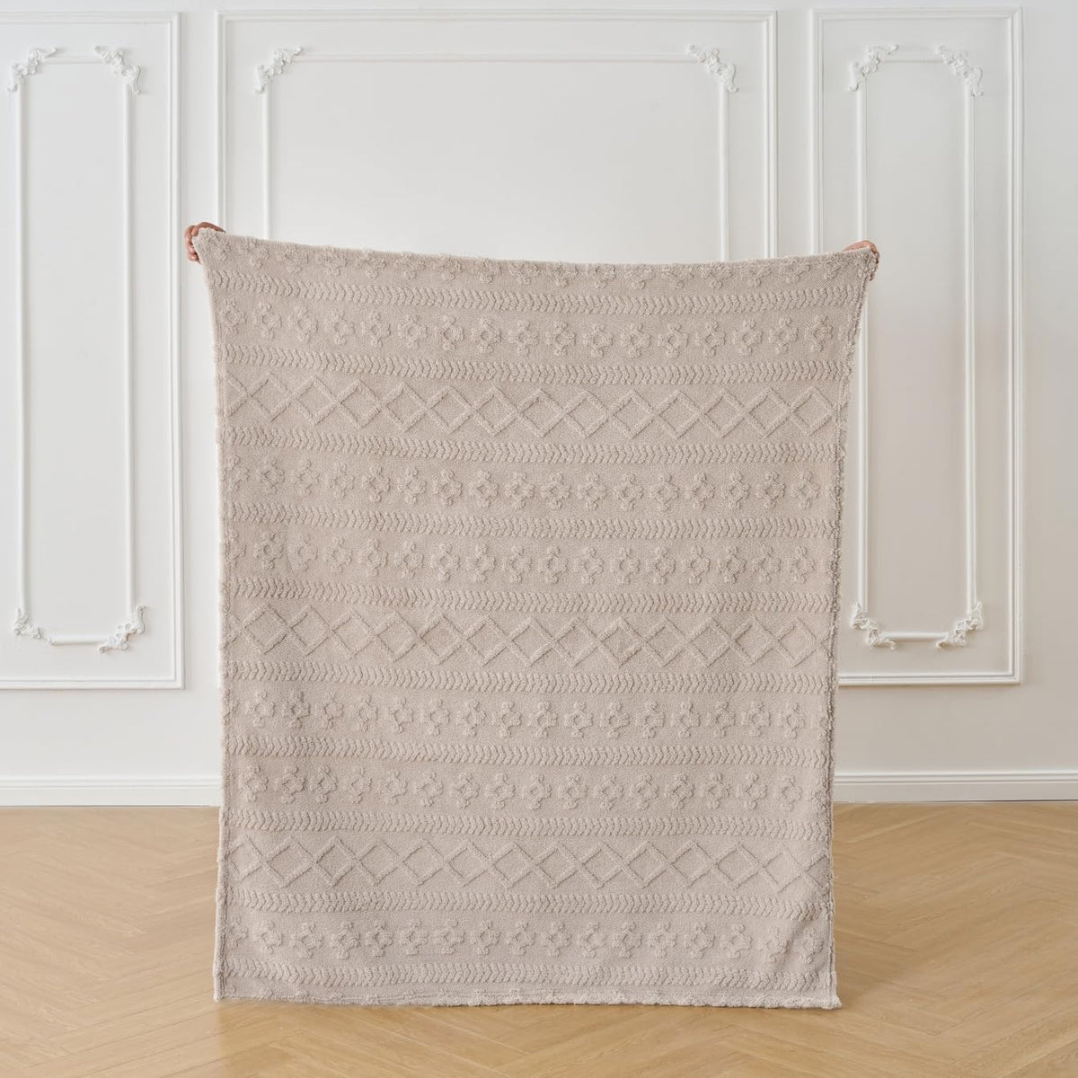 Boho Throw Blanket Soft & Fluffy Fleece, Neutral Brown Color, Cute & Aesthetic, Perfect for Sofa, Couch, Chair, Bed, Living Room & Bedroom, All-Season Use, Plush & Cozy Decorative Blanket 50'x60