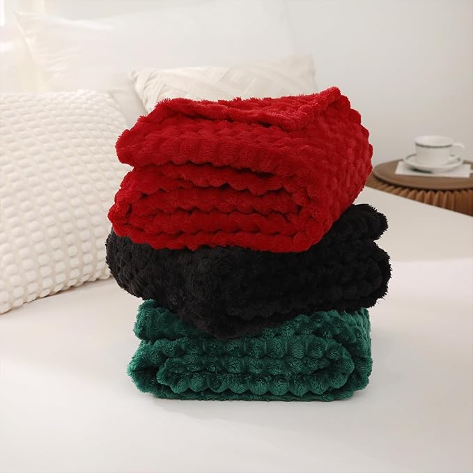 Puncuntex Dark Green Throw Blanket 90"×90" inches Fuzzy 3D Jacquard Decorative - Image 3